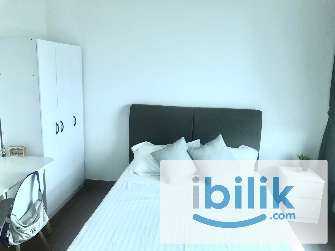 Medium room to rent at Greenfield Residence Female Unit - Image 4