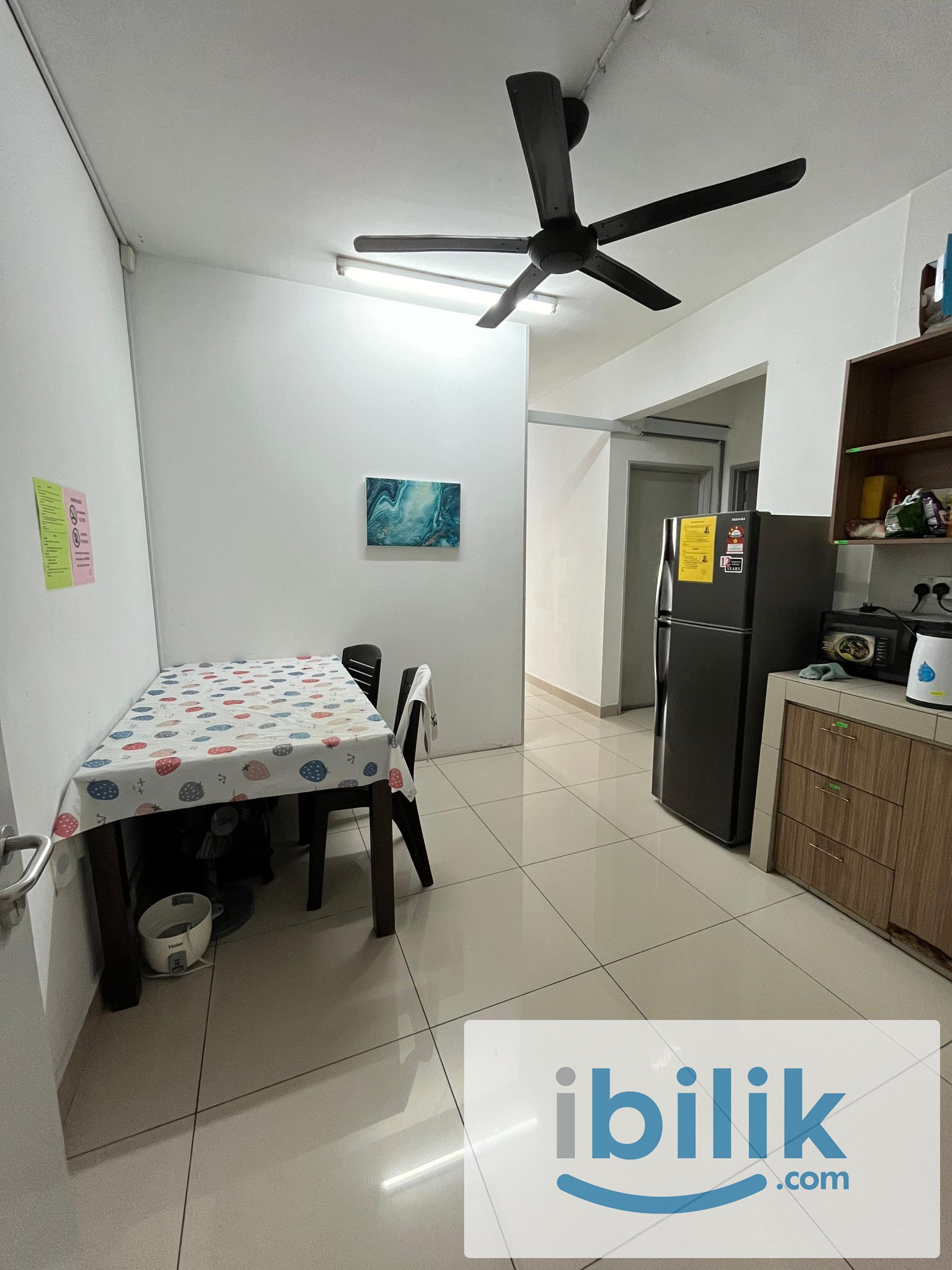 Middle Room - Image 1