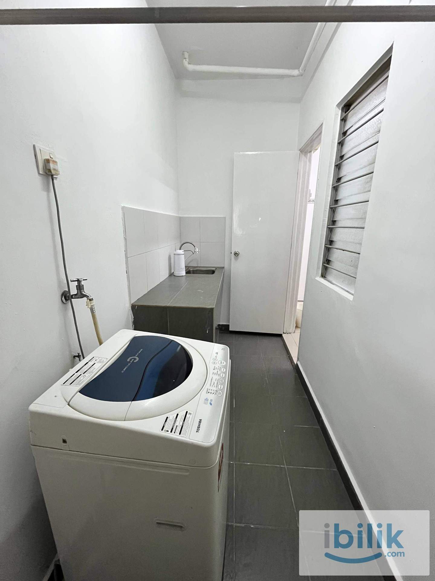 Best Price! Female Unit Middle Room Kota Damansara - Image 4