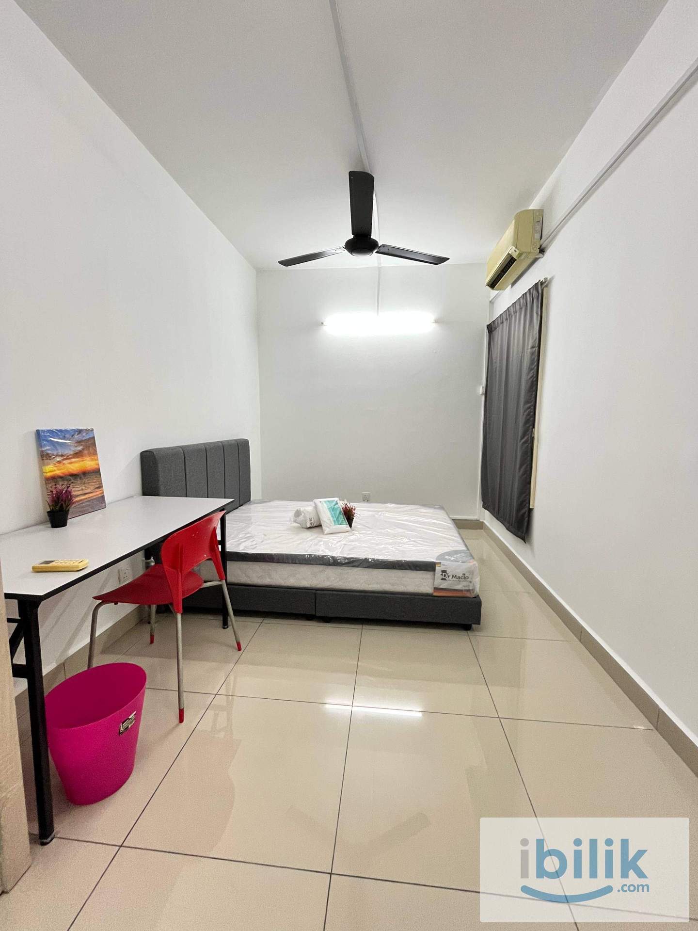 Medium Room Cozy Room Female Unit Kota Damansara - Image 3