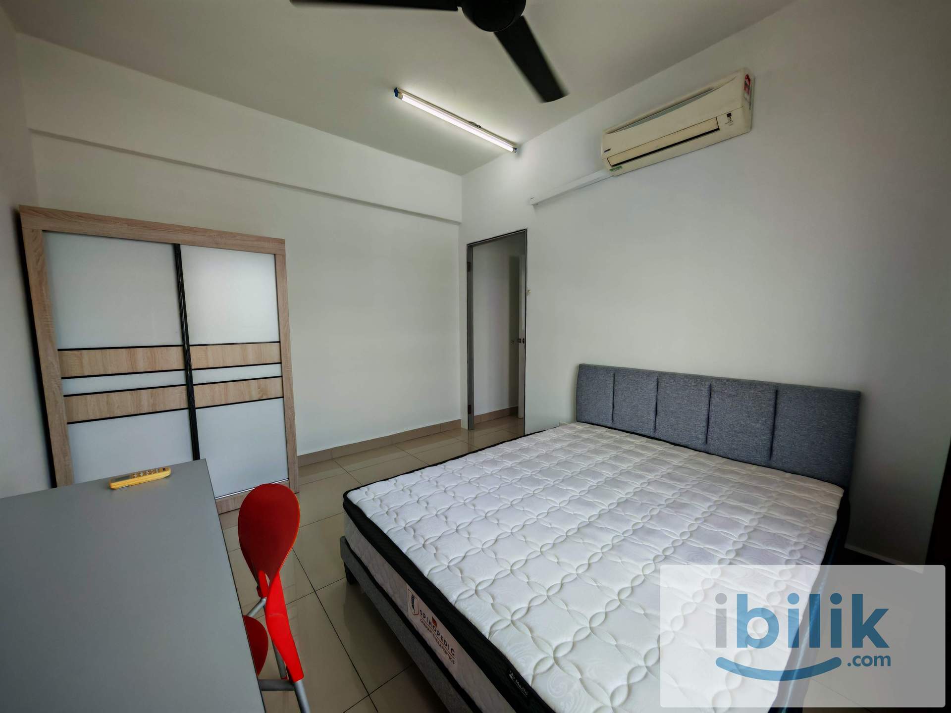 Master room With Private Toilet Near Mrt Kota Damansara - Image 2