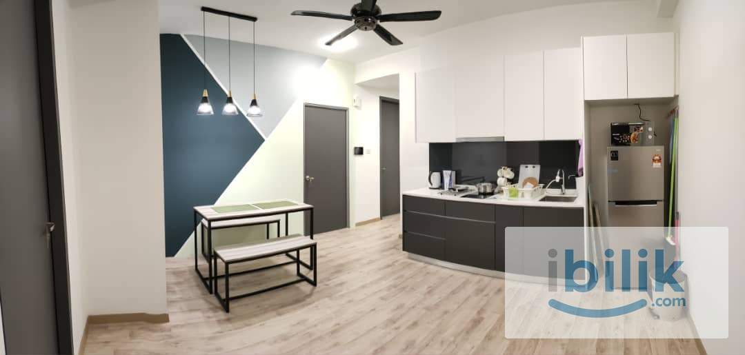 Middle room @ Emporis, 5mins walk to EmHub, Doorstep to Jaya Grocer/Ninso/Coffee shop, 8mins to Sunway Nexis/Giza - Image 4