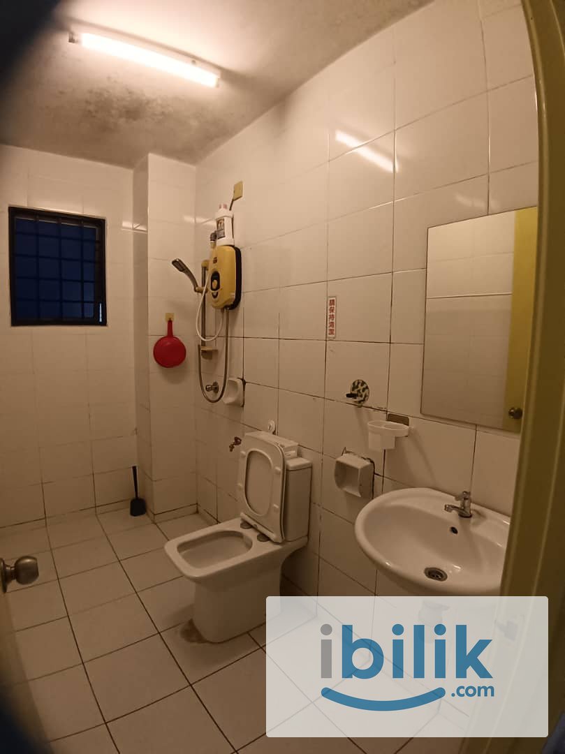 PUCHONG MASTER ROOM  - Image 6