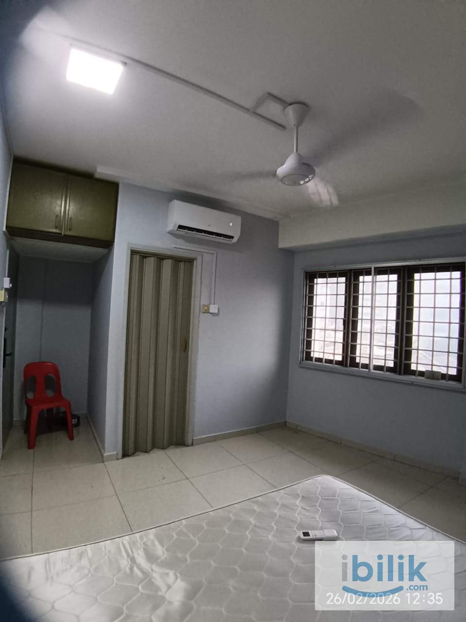 Master room with private bath near to mid valley  - Image 7