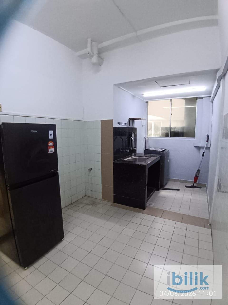 MASTER ROOM NEAR TO MID VALLEY  - Image 1