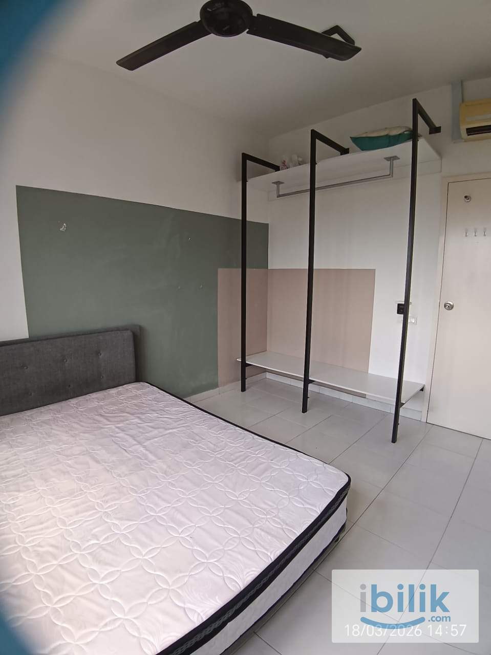 Middle room with ready move in Desa petaling  - Image 4