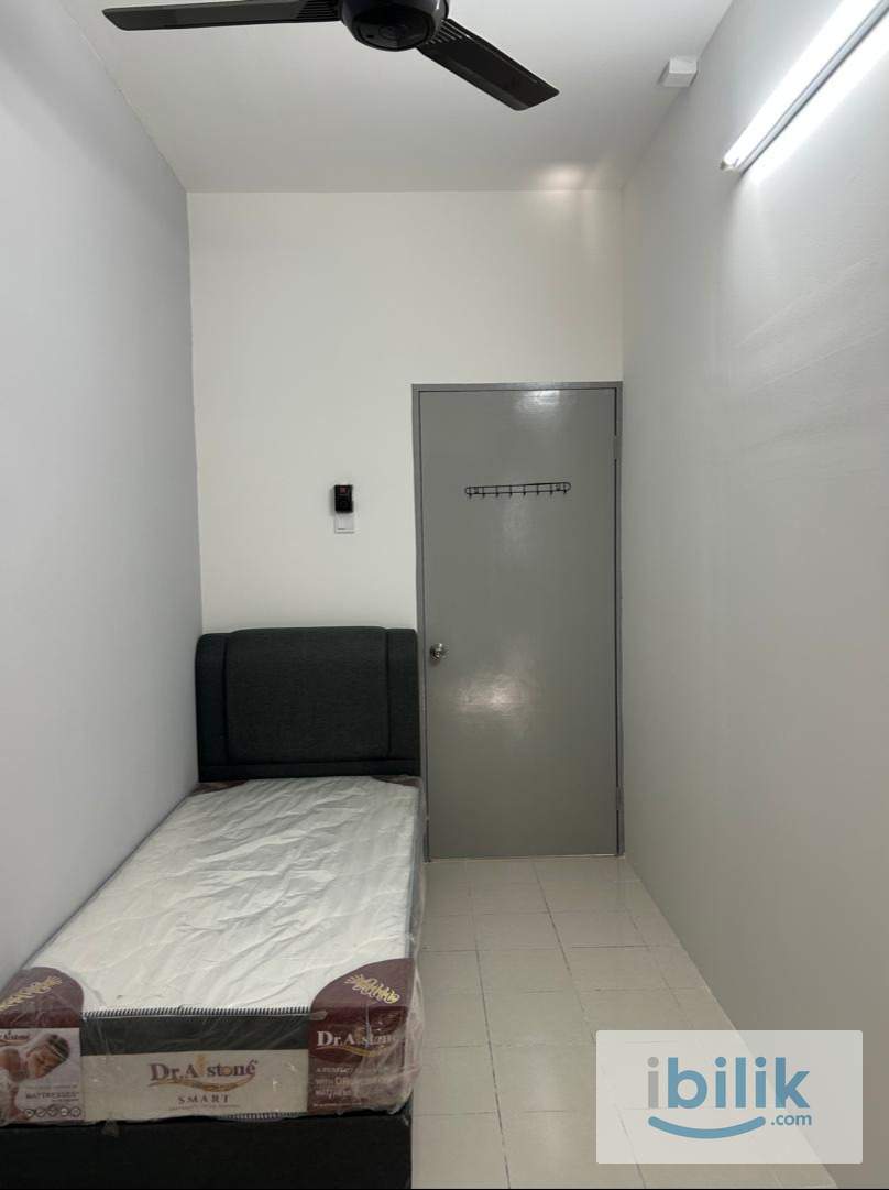 Newly renovated small room for rent at Residensi Laguna Condo, Bandar Sunway  - Image 2