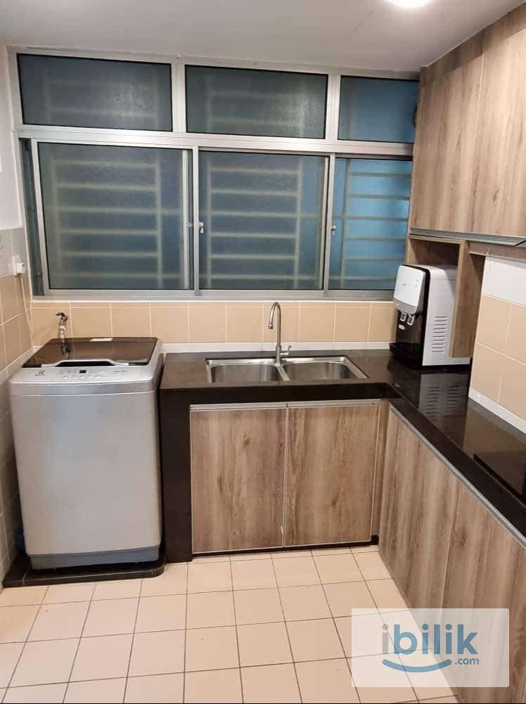 Small room at Residensi Laguna Condo, Bandar Sunway  - Image 5