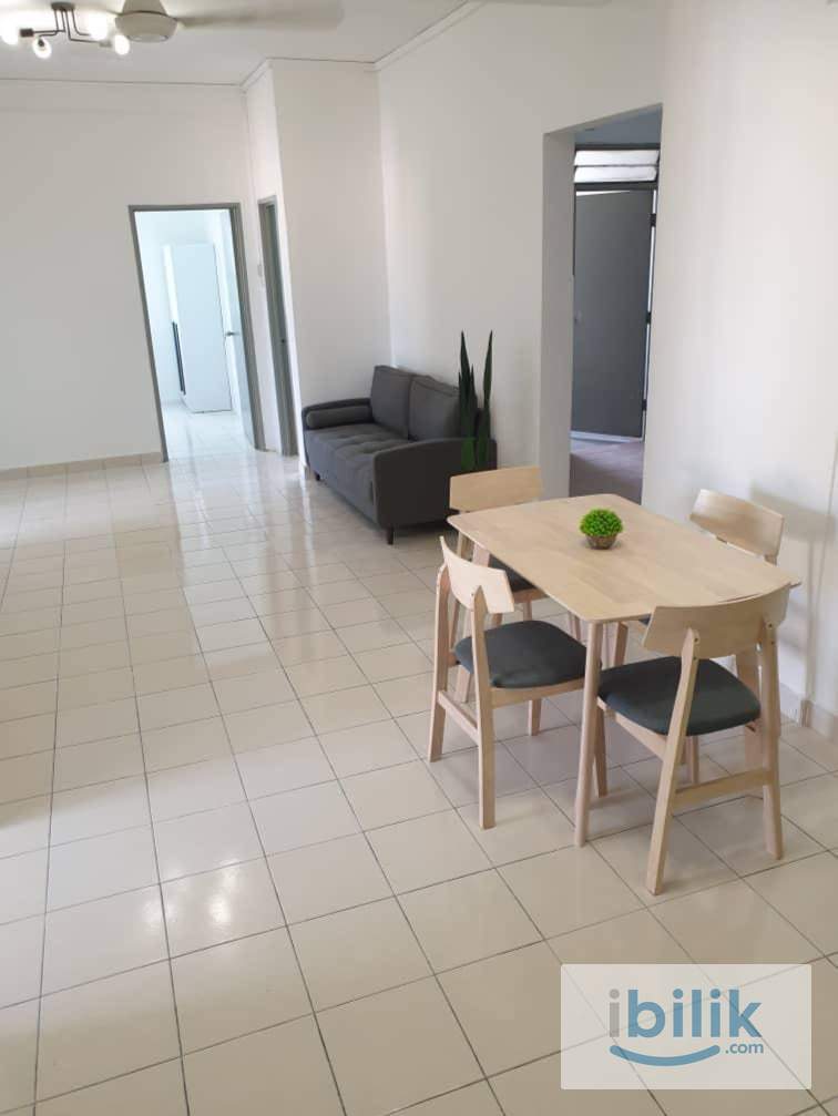  Medium Room - Image 4
