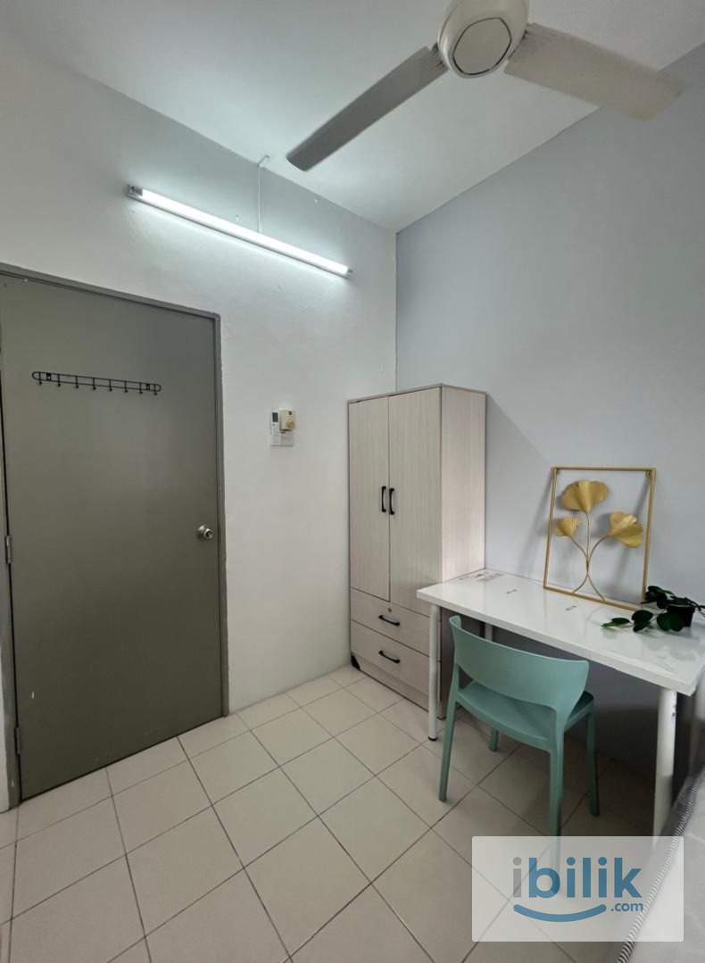 Master Room for Rent at Residensi Laguna Condominium, Bandar Sunway - Image 6