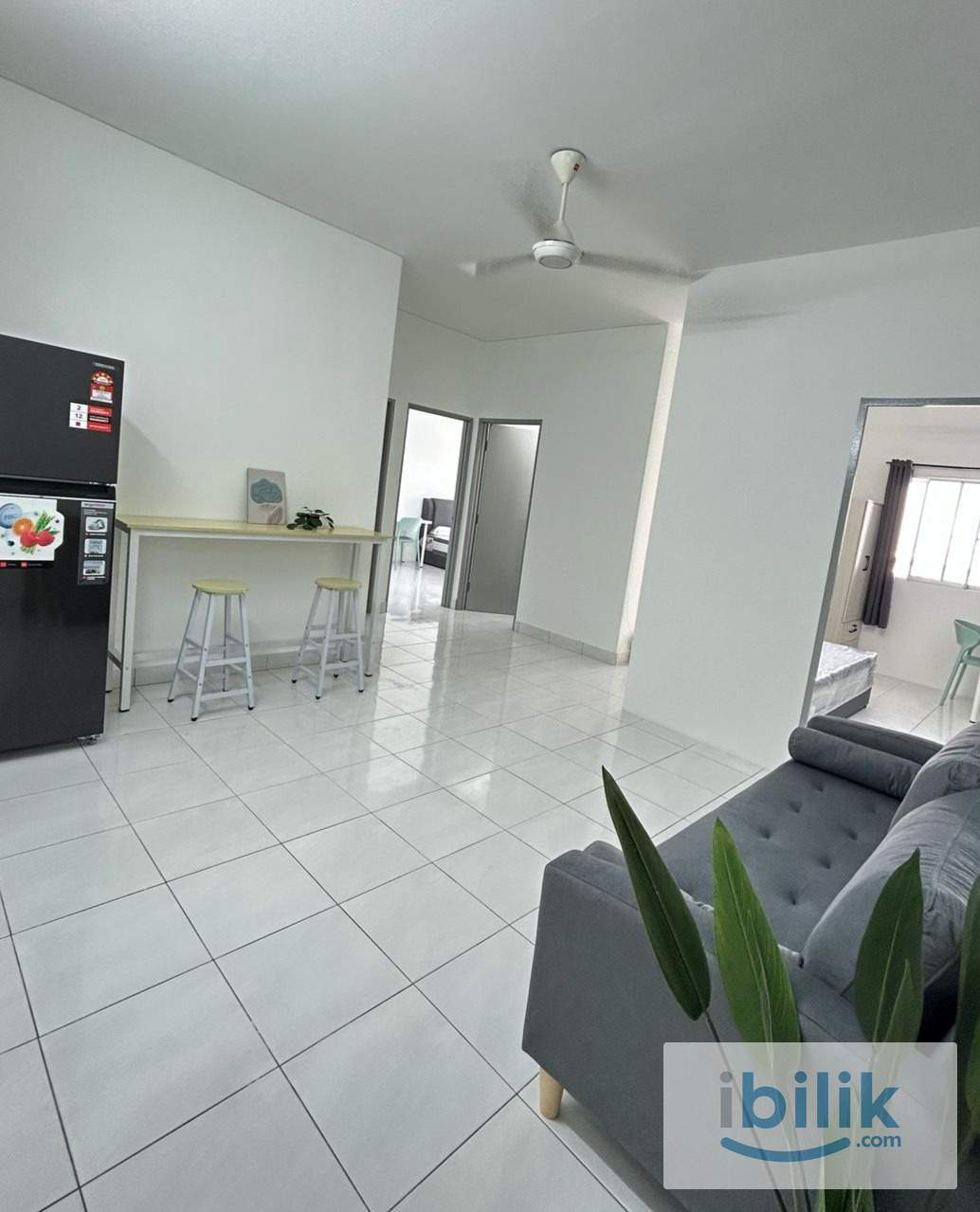 Medium room in females unit at Residensi Laguna, Bandar Sunway  - Image 4