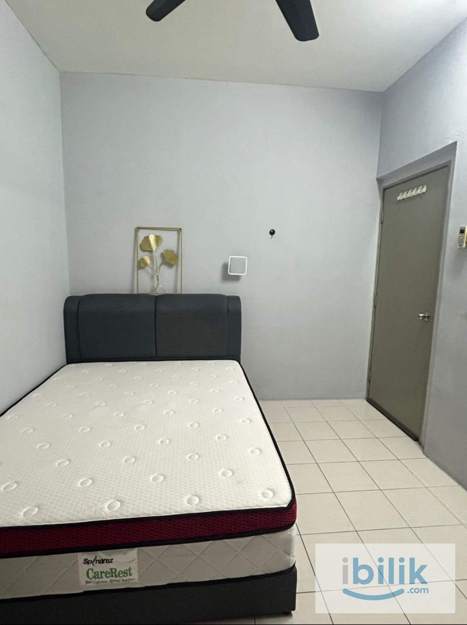 Middle Room - Image 2