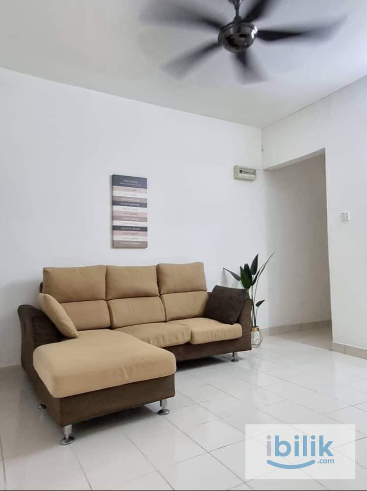 Small room at Residensi Laguna Condo, Bandar Sunway  - Image 2