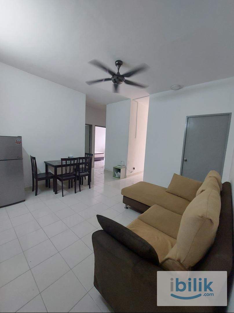 Small room at Residensi Laguna Condo, Bandar Sunway  - Image 8
