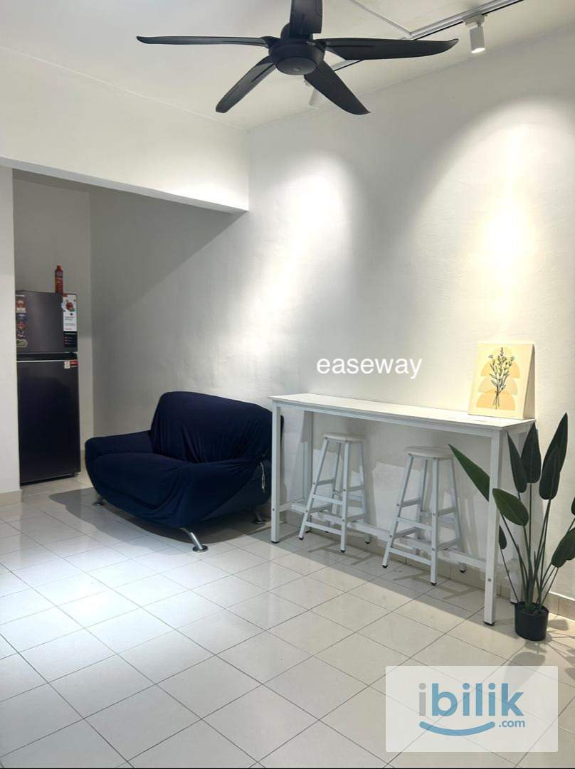 Small room in muslim females unit at Residensi Laguna Condo, Bandar Sunway  - Image 8