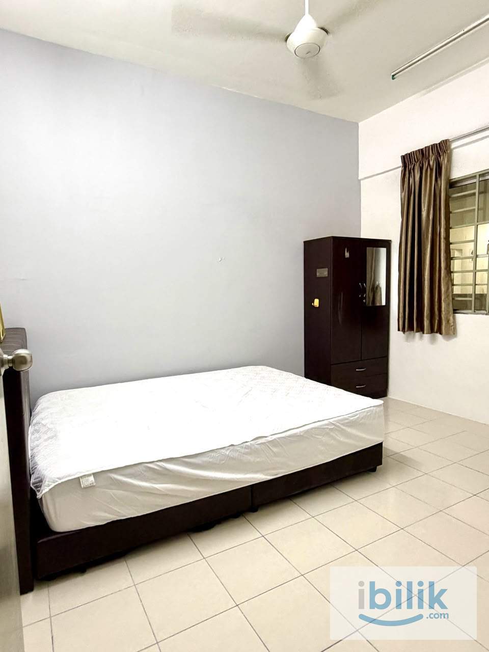 Medium Room for Rent at Residensi Laguna Condominium, Bandar Sunway - Image 1