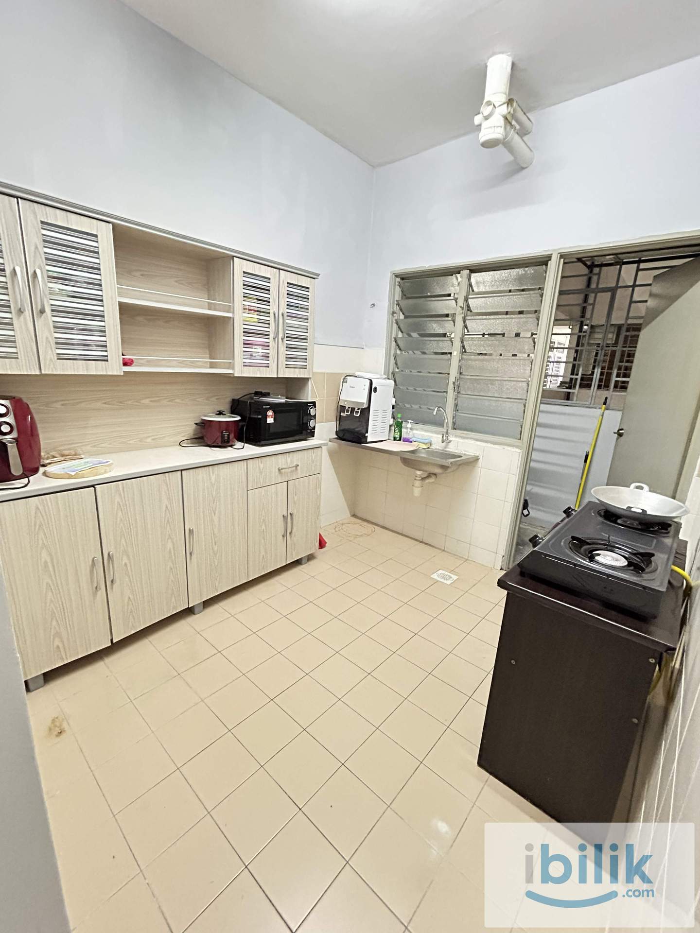 Medium Room for Rent at Residensi Laguna Condominium, Bandar Sunway - Image 6
