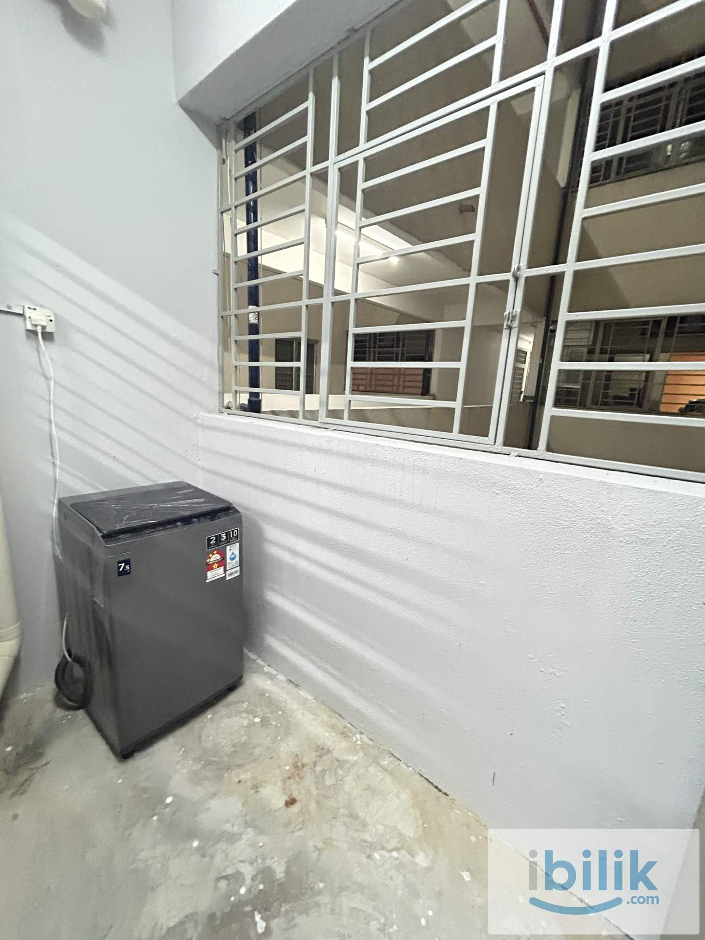 Medium Room for Rent at Residensi Laguna Condominium, Bandar Sunway - Image 8