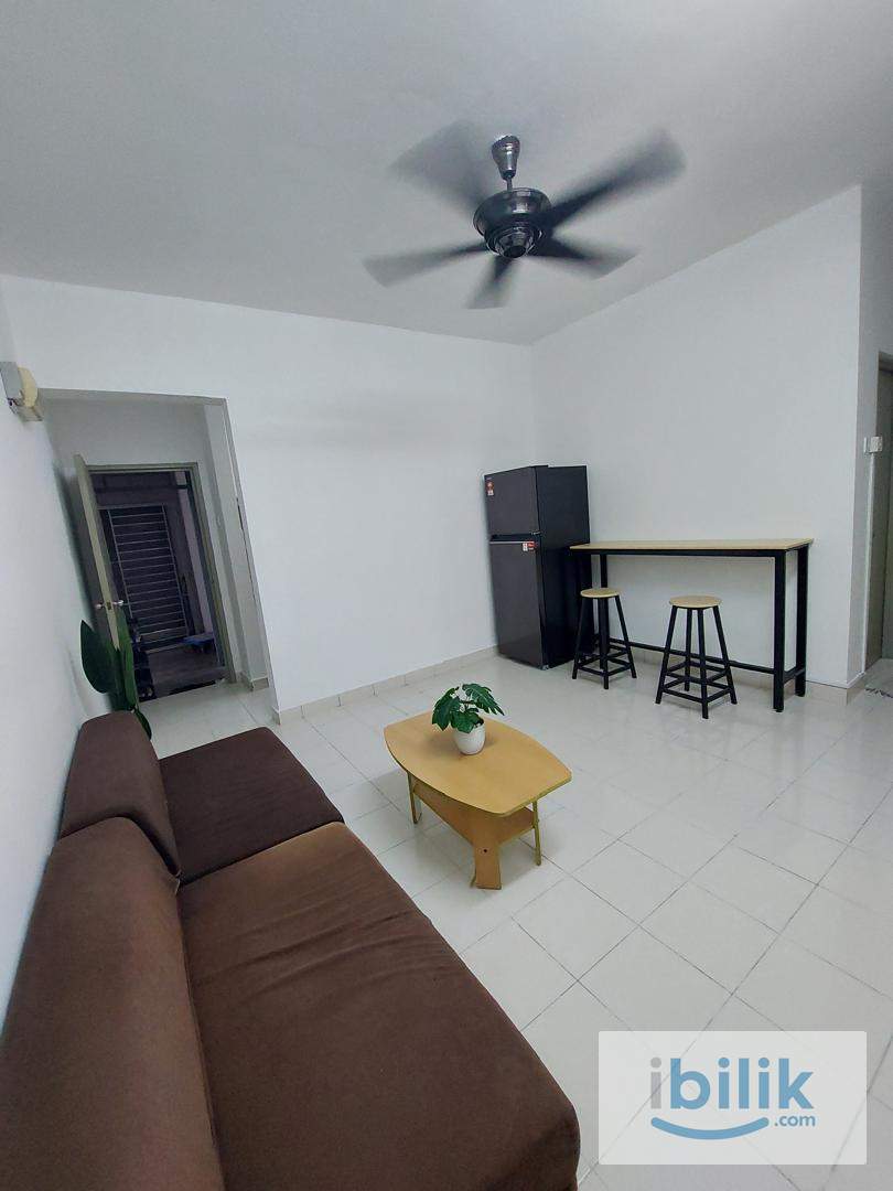 Single Room for Rent at Residensi Laguna Condominium, Bandar Sunway - Image 2