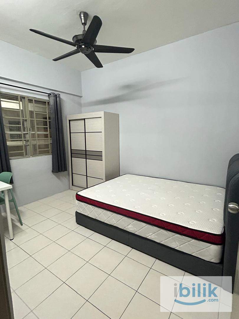 Medium Room for Rent at Residensi Laguna Condominium Bandar Sunway - Image 2