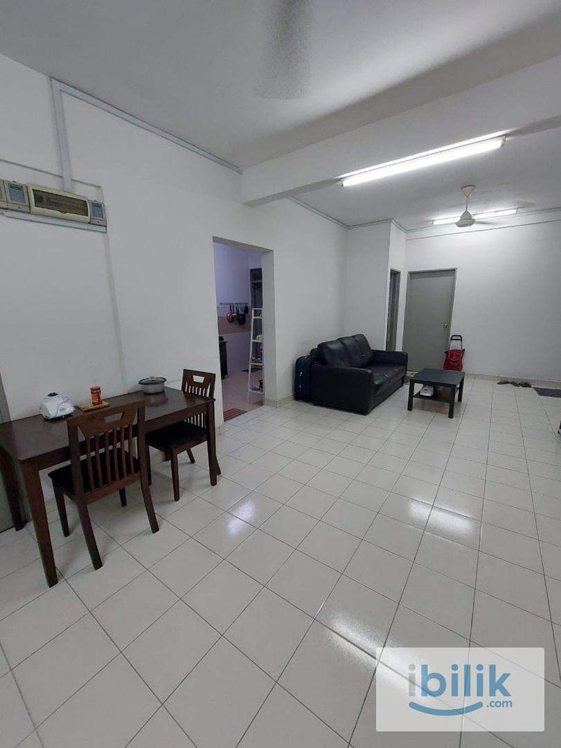 Full-Furnished Medium Room for Rent at Bandar Sunway - Image 5