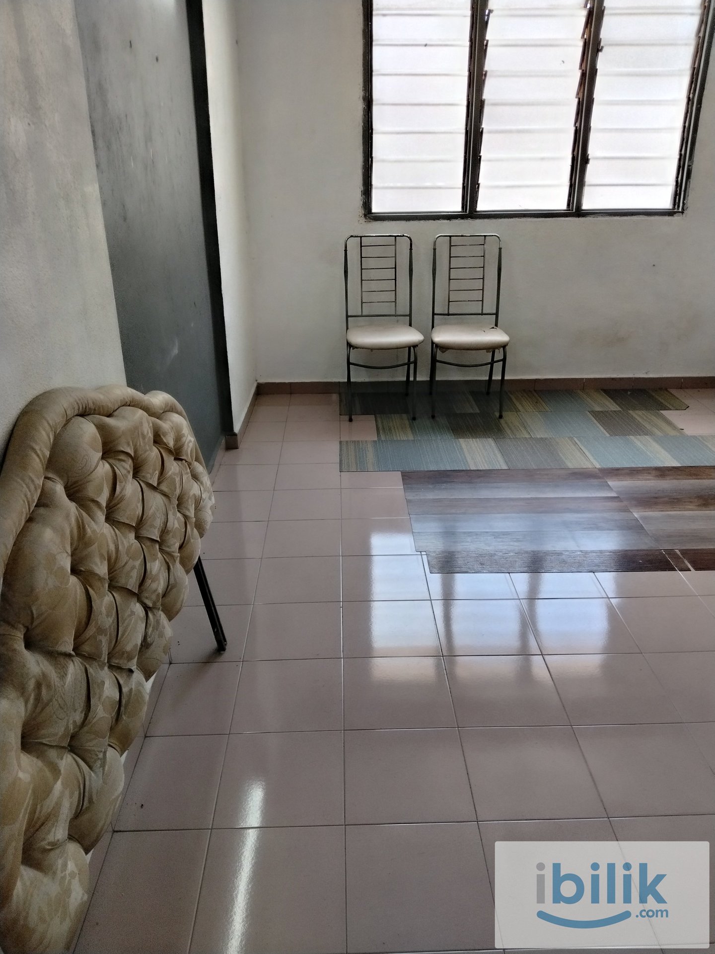 ROOM AT WIDURI - Image 5