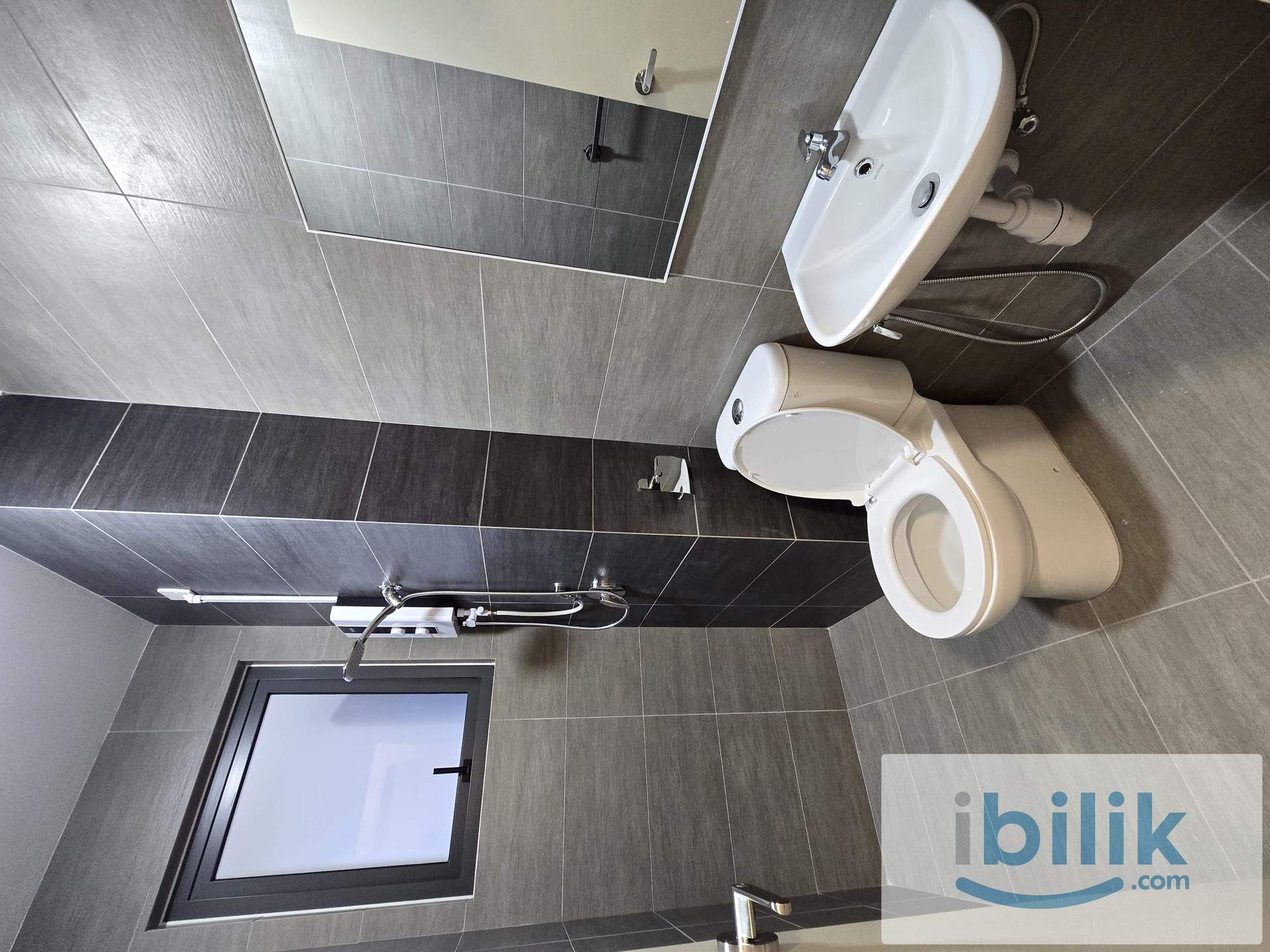 Cheras Taman Pertama Medium Room @Nexus Residence (MRT Link FREE Utilities WiFi) - Image 5