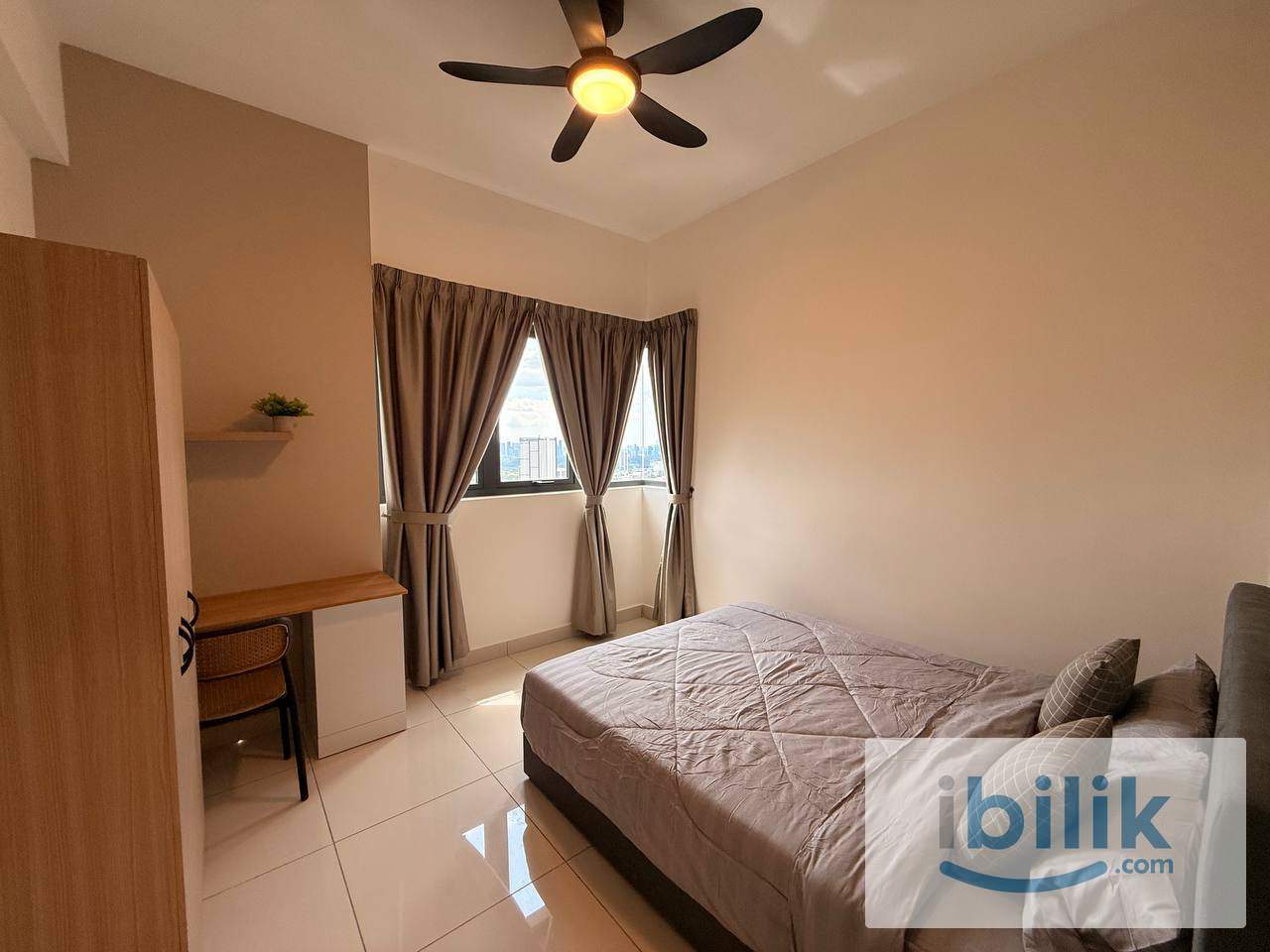 Cheras Medium Room for Rent @Nexus Residence Taman Pertama (All Female) - Image 1