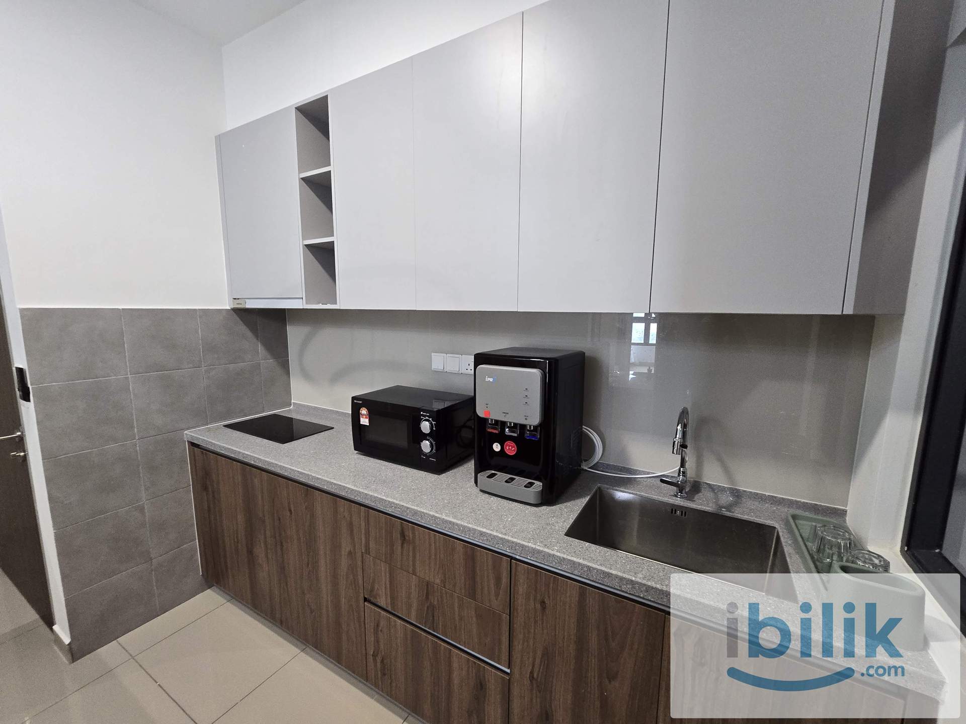 M Vertica Male Medium Room for Rent @Cheras Maluri (FULL FURNISHED) - Image 4
