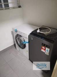 Cozy And Comfortable Fully Furnished Master Room With Private Bathroom Near HUKM - Image 5