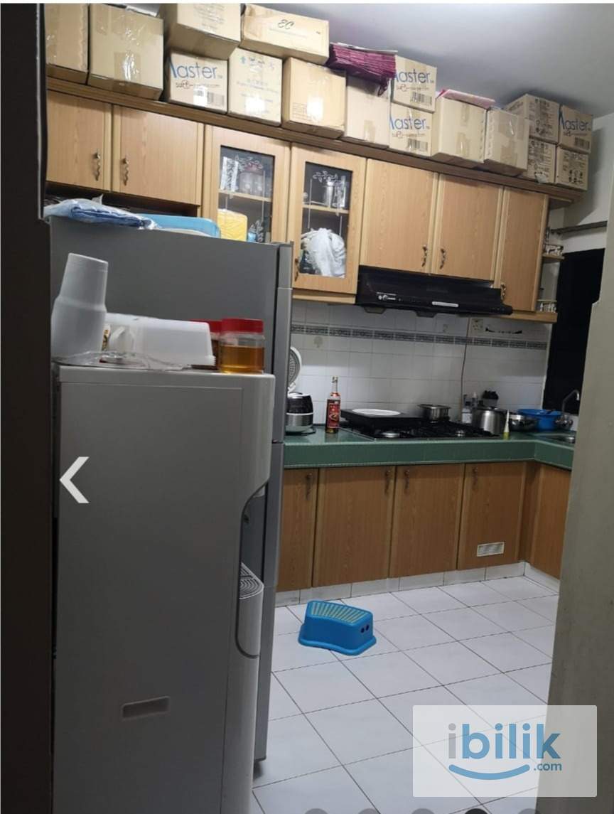 TERRACE HOUSE MIDDLE ROOM FOR RENT. - Image 5