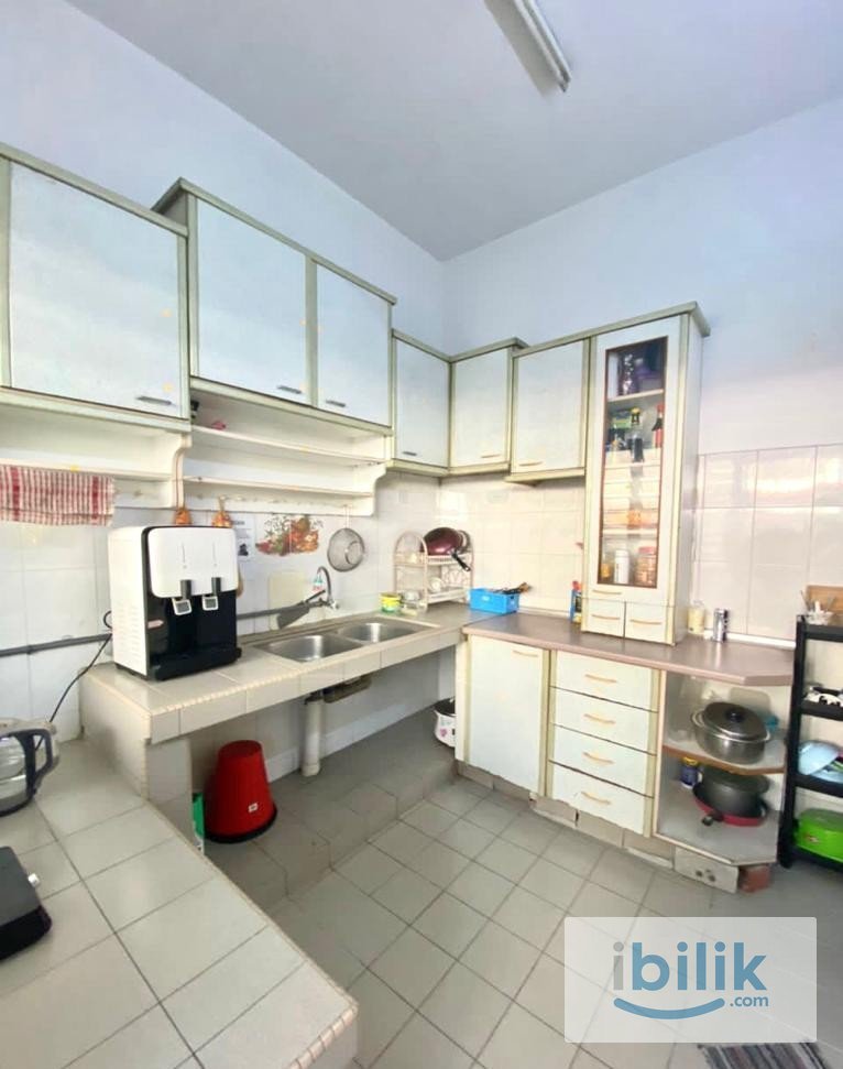 🏠 Fully Furnished Middle Room Landed in SS2 Petaling Jaya🏠near Damansara/Sea Park🏖️✨ - Image 1