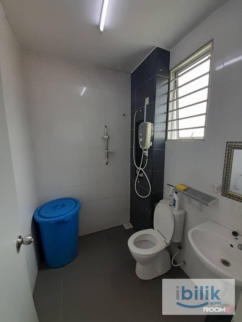 💥BILIK MURAH ✨MASTER ROOM FOR RENT AT BANDAR BUKIT TINGGI 2✨📍NEAR TO AEON MALL , GM KLANG , PORT KLANG 🔥🔥🔥 - Image 4