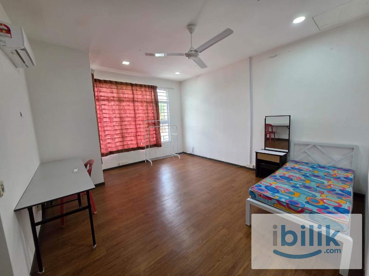 Gallery ‼️ ZERO DEPOSIT ‼️ 🏡 Master Room @ Bandar Botanic Klang 🏡 🚌 3 MINS TO BUS STOP 🚌 - Image 4