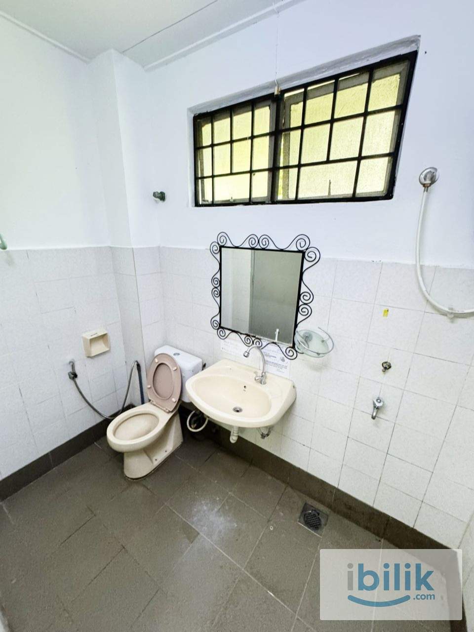 💸 Zero / Low Deposit! Room Near Bandar Utama | Ready to Move - Image 3