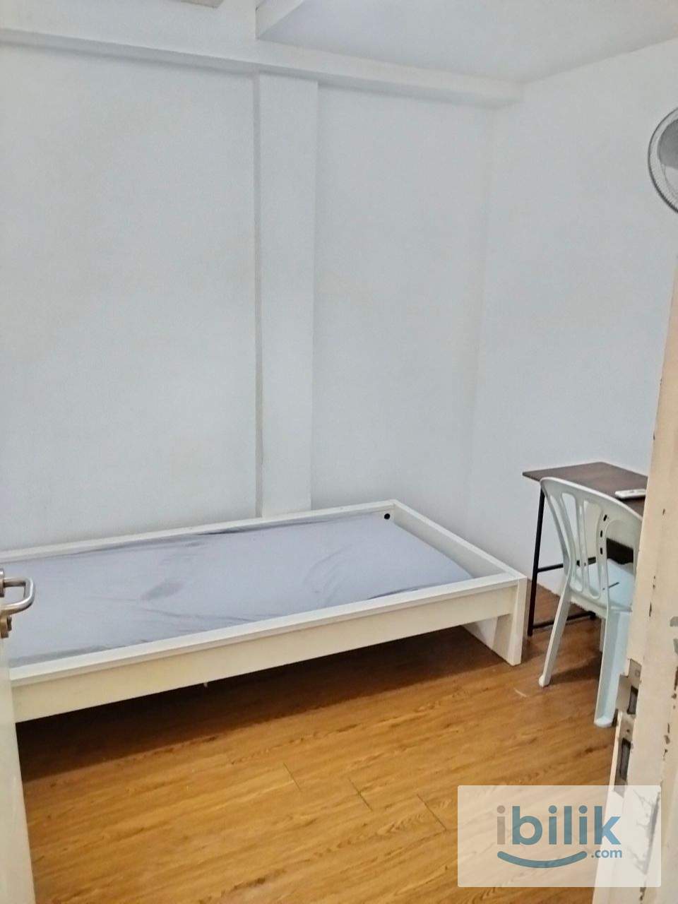 LIMITED OFFER📍 Low Depo Furnished Room For Rent with Air-Cond at PJS Subang Indah - Image 1
