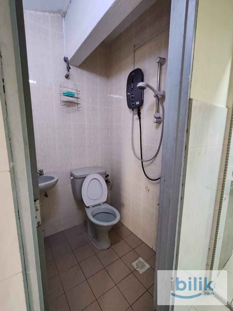 LIMITED OFFER📍 Low Depo Furnished Room For Rent with Air-Cond at PJS Subang Indah - Image 3