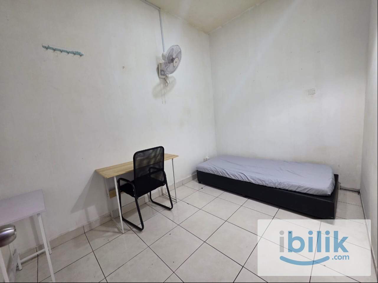 Bilik Sewa Murah at Puchong with Air-Cond near to IOI Puchong LRT - Image 4