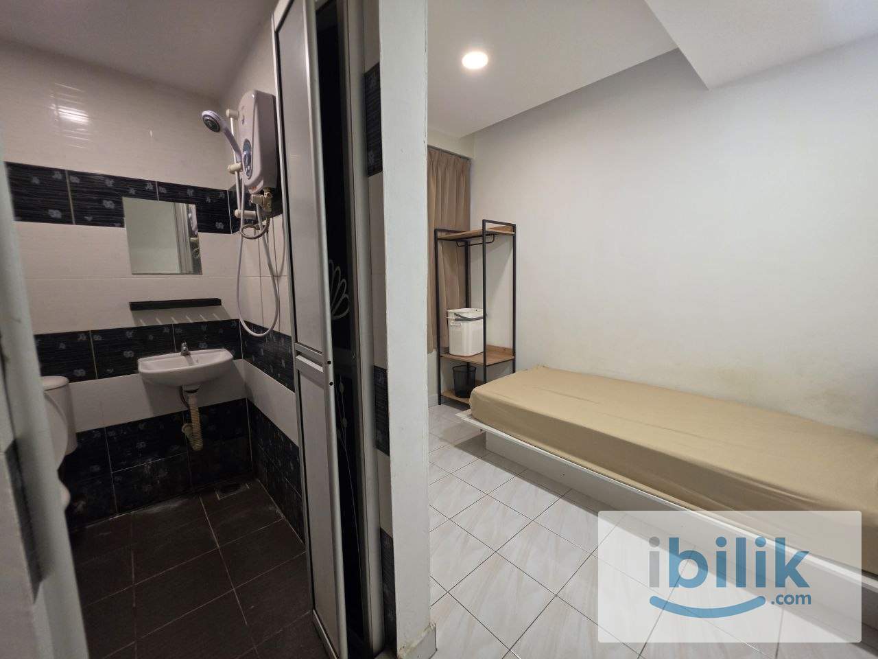 🚝 8 min to MRT Serdang jaya🚝🔥 Master room@Seri kembangan Q on ❗️ Zero deposit❗️ - Image 1