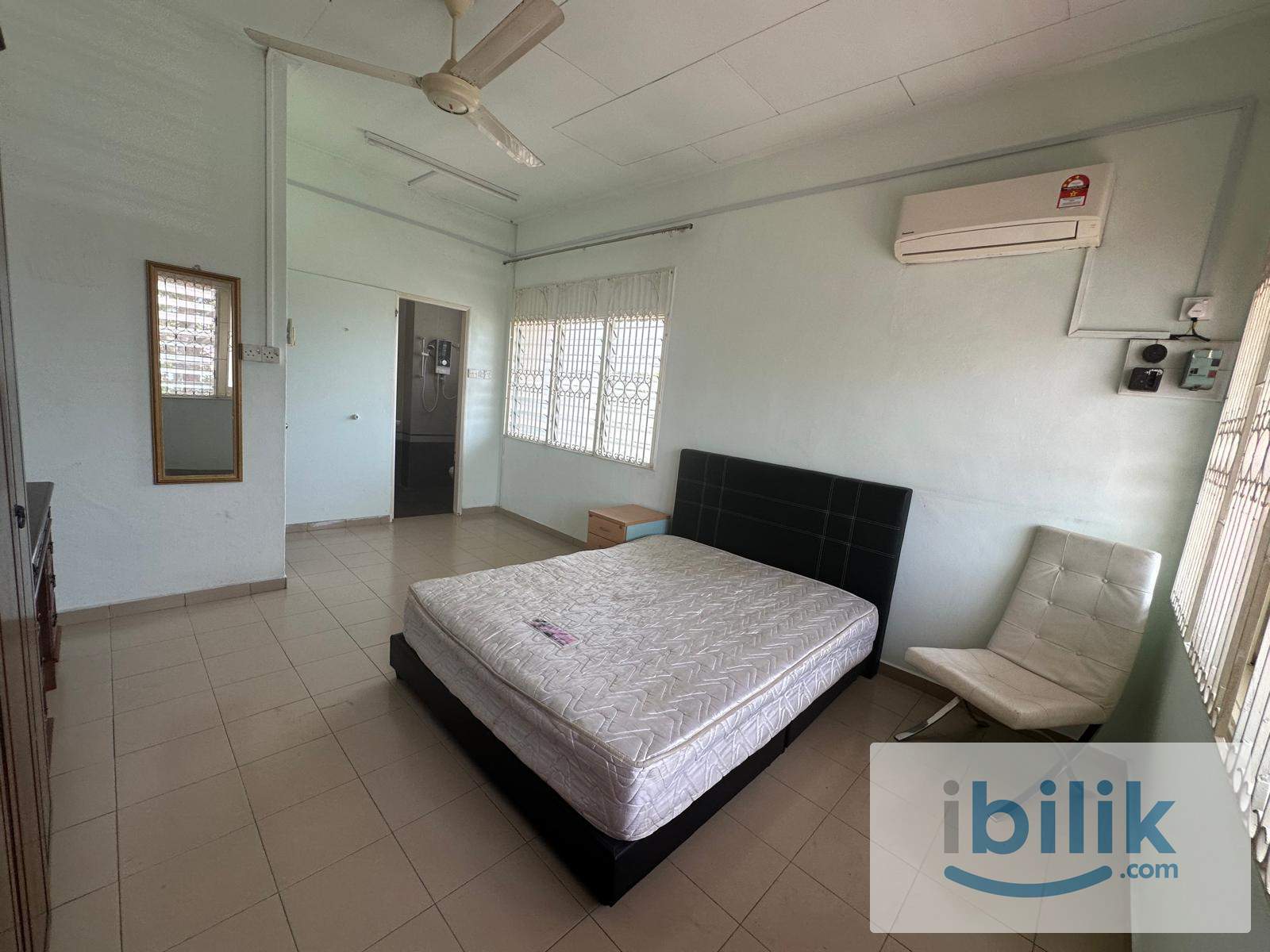 📍Taman Pelangi | Fully Furnished | Ensuite Bathroom | Utilities Included  - Image 3