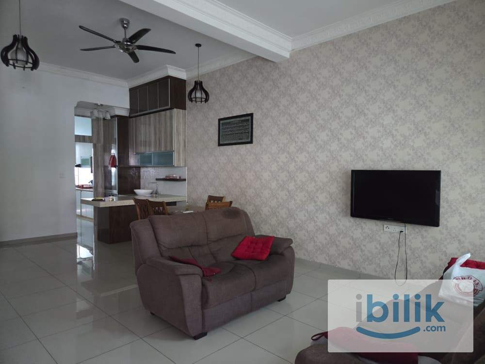 4 Bedrooms for Rent in 3-storey terrace house in Sunway Cassia, Batu Maung, Penang - Image 1
