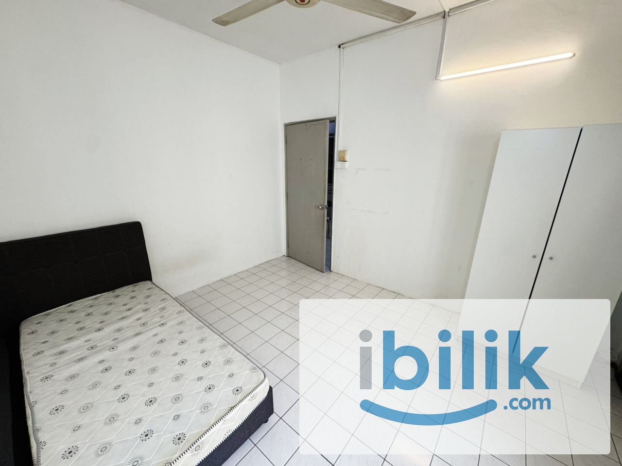 Zero Deposit‼️Walking distance to Starling Mall 🛌 Room for Rent Middle Room😍🎈 - Image 3