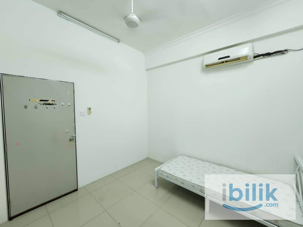 Promo New Year 🔥 Middle Room Rent at Kota Kemuning near Main Place Mall 🚗 - Image 3