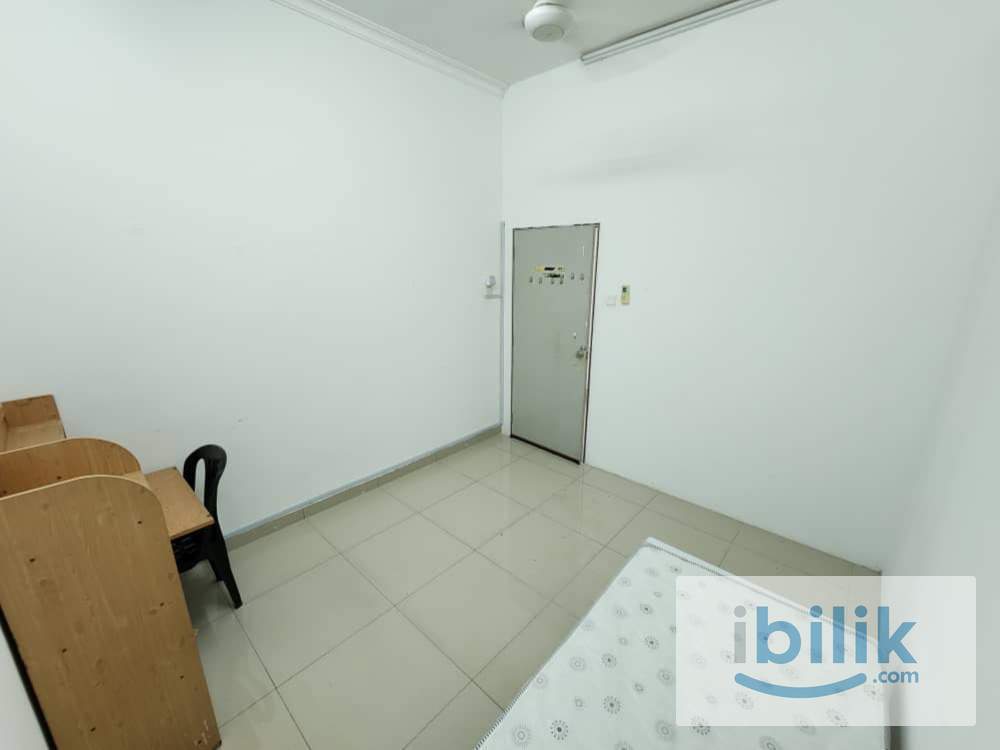 Promo New Year 🔥 Middle Room Rent at Kota Kemuning near Main Place Mall 🚗 - Image 6