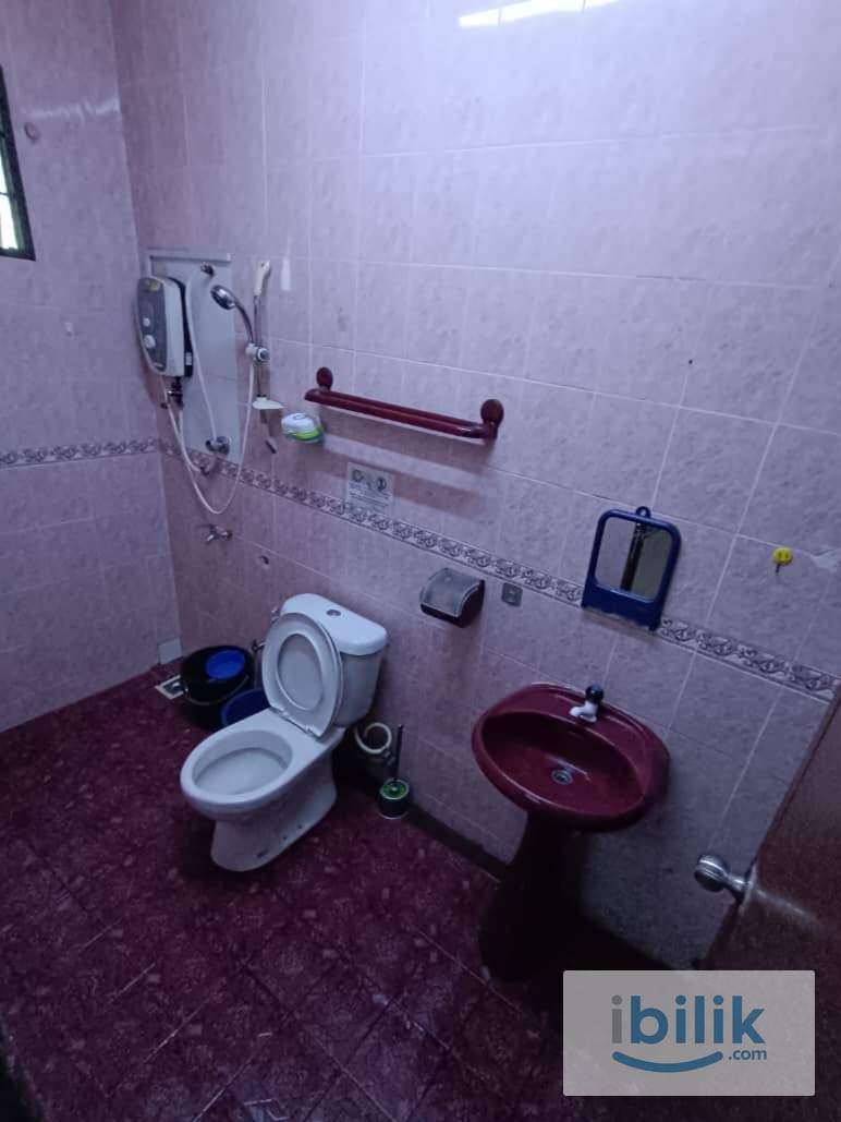 🌟‼️Private Middle Room Rent in BU10😍 Bandar Utama 3mins to Centrepoint Bandar Utama - Image 3