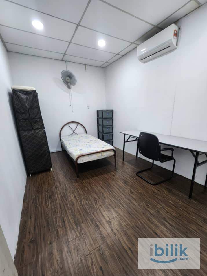 Walking distance Mutiara Damansara MRT station , Surian Tower 🚇🏢✨🌟💎 Room for Rent at PJU 7 Mutiara Damansara, PJ - Image 1