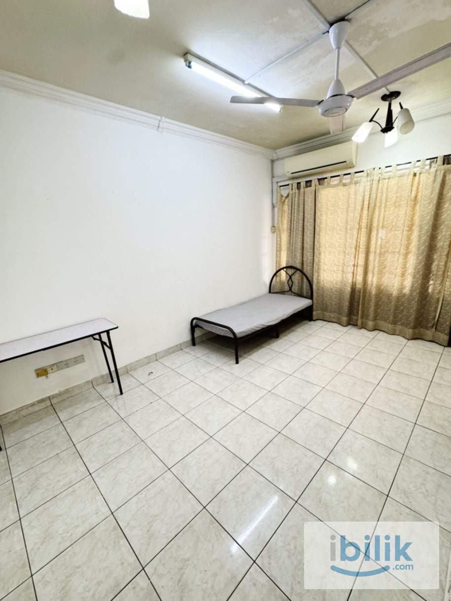 Private Master Room Rent in BU10😍🌟Bandar Utama 3mins to Centrepoint Bandar Utama😍‼️ - Image 1