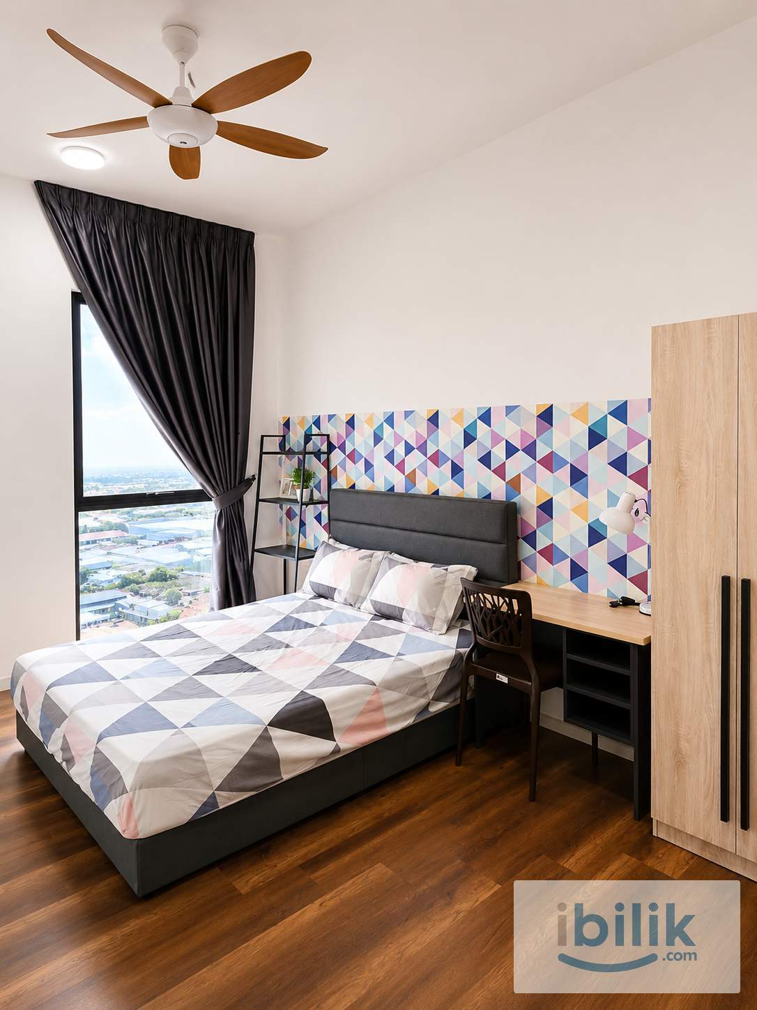 🚉 MRT Link Bridge | Fully Furnished Room | Bills Incl. | Female Only - Image 1
