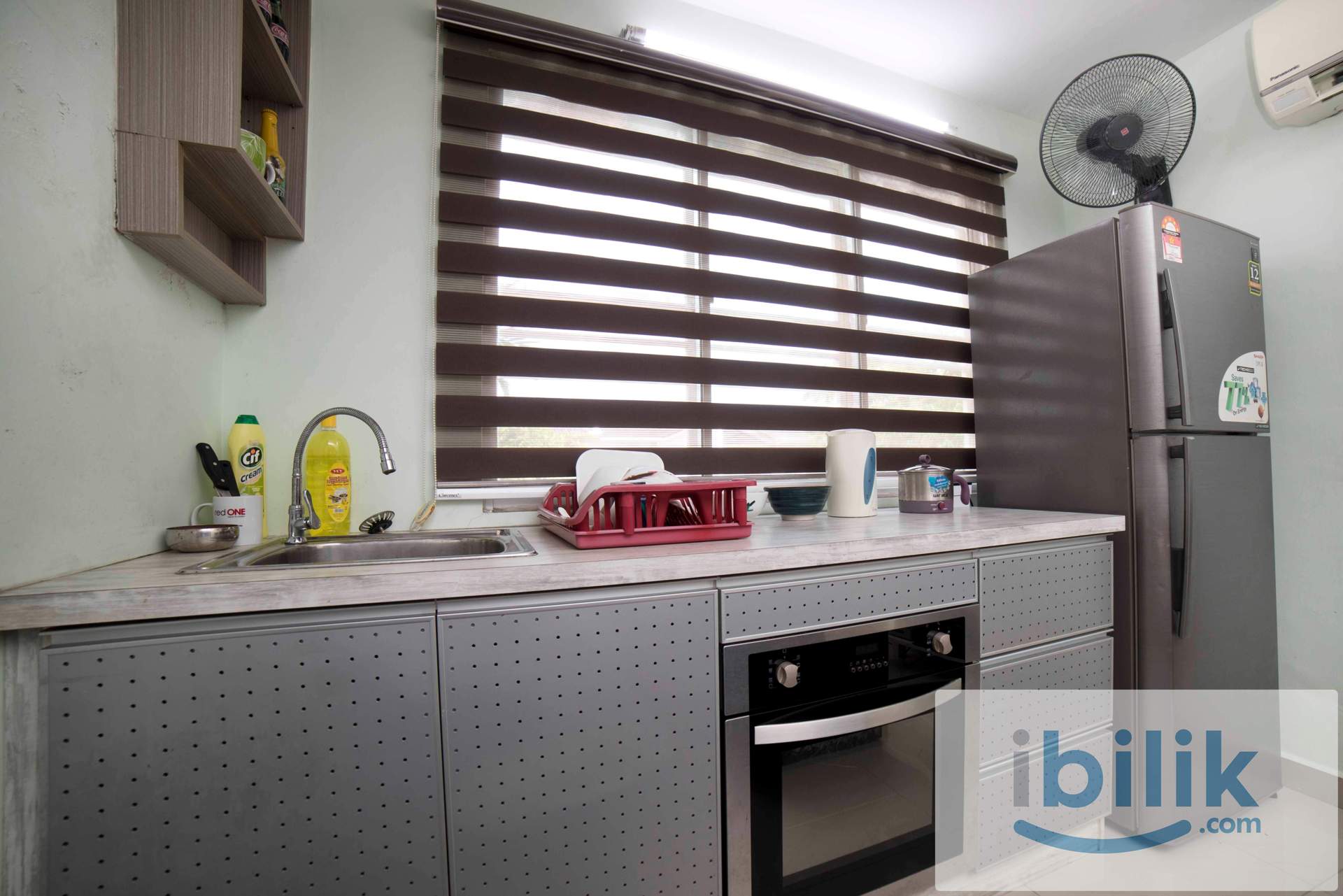 Master Room in PJS7 Bandar Sunway - Image 4