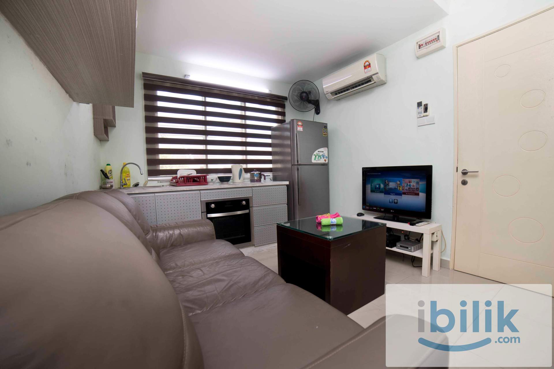 Fully Furnished Master Room in PJS7 Bandar Sunway - Image 3